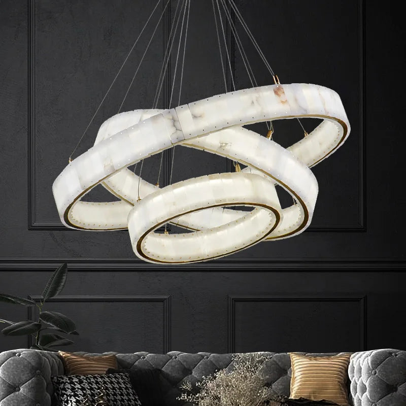 Lustre en marbre avec anneaux