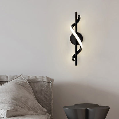 Moderne Led-Wandleuchte mit Spirale