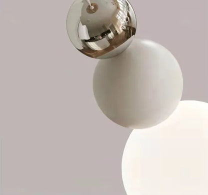 Suspension en verre blanc pour salle à manger