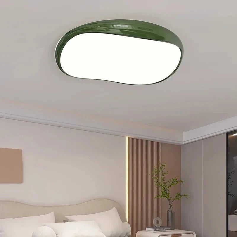 Moderne Deckenleuchte im Creme-Stil