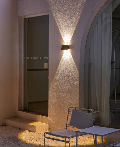 VEN Solar Wall Light