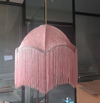 Lustre français vintage en tissu à pompons