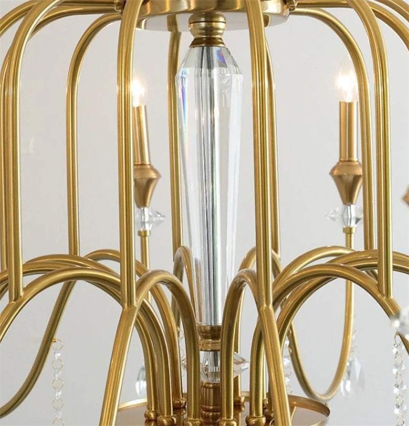 Lustre en fer forgé avec bougeoirs en cristal