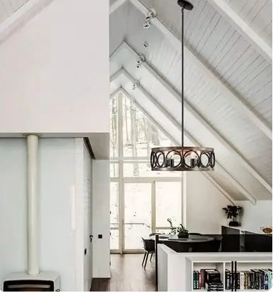 Farmhouse iron circle with wood inlay