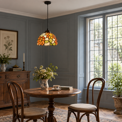 Tiffany-style glass pendant light