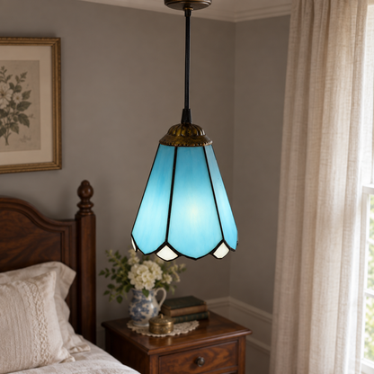 Tiffany-style glass pendant light