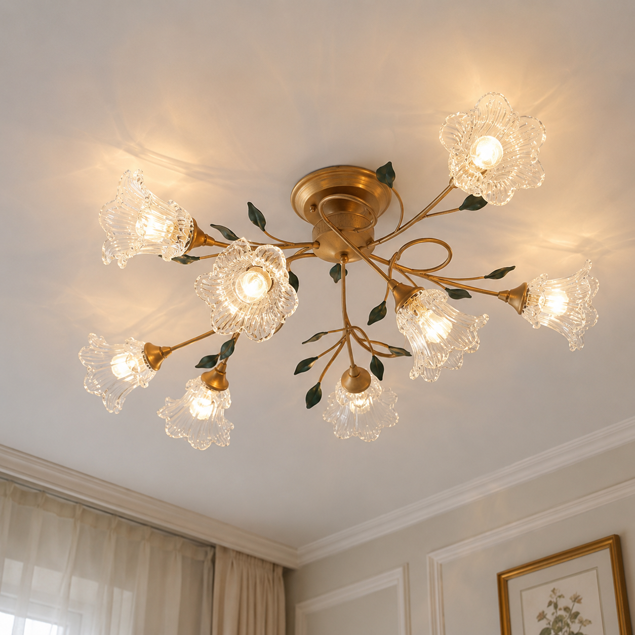 Romantisk taklampa i blommigt glas