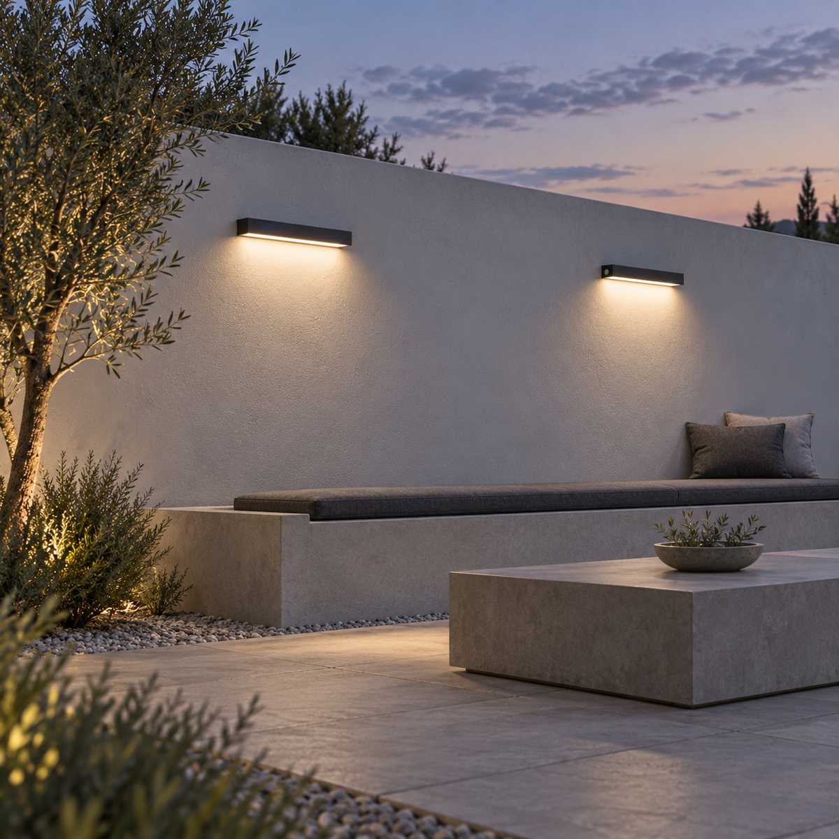 Villa Solar Wall Light