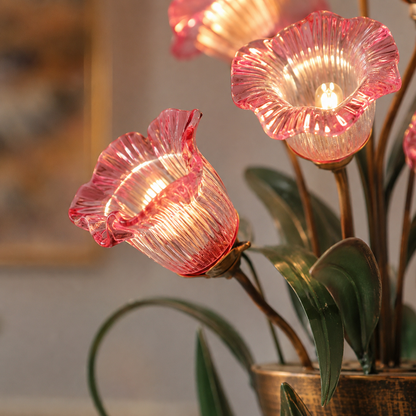 Französische Blumenwandleuchte im Landhausstil