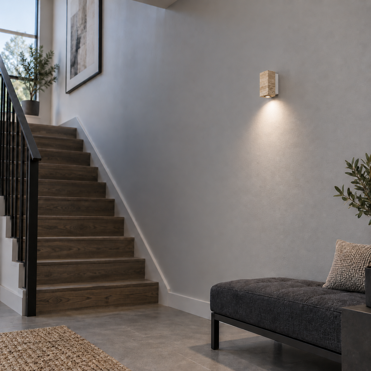 Sconce med dekor i travertin