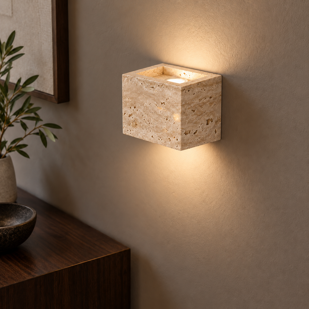 Yellow stone wall lamp