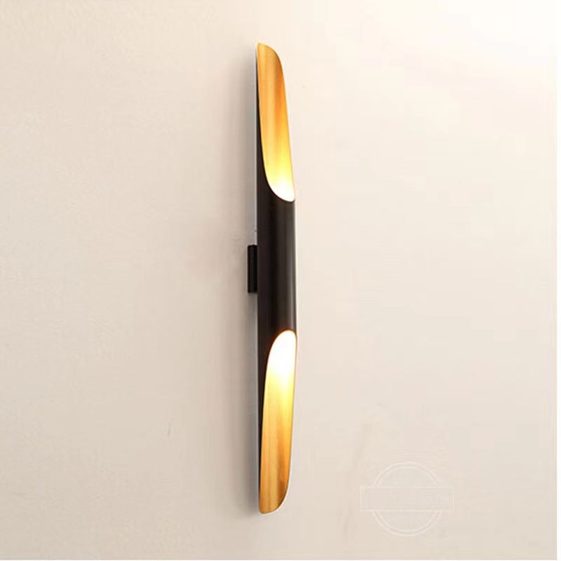 Postmodern Wall Lamp