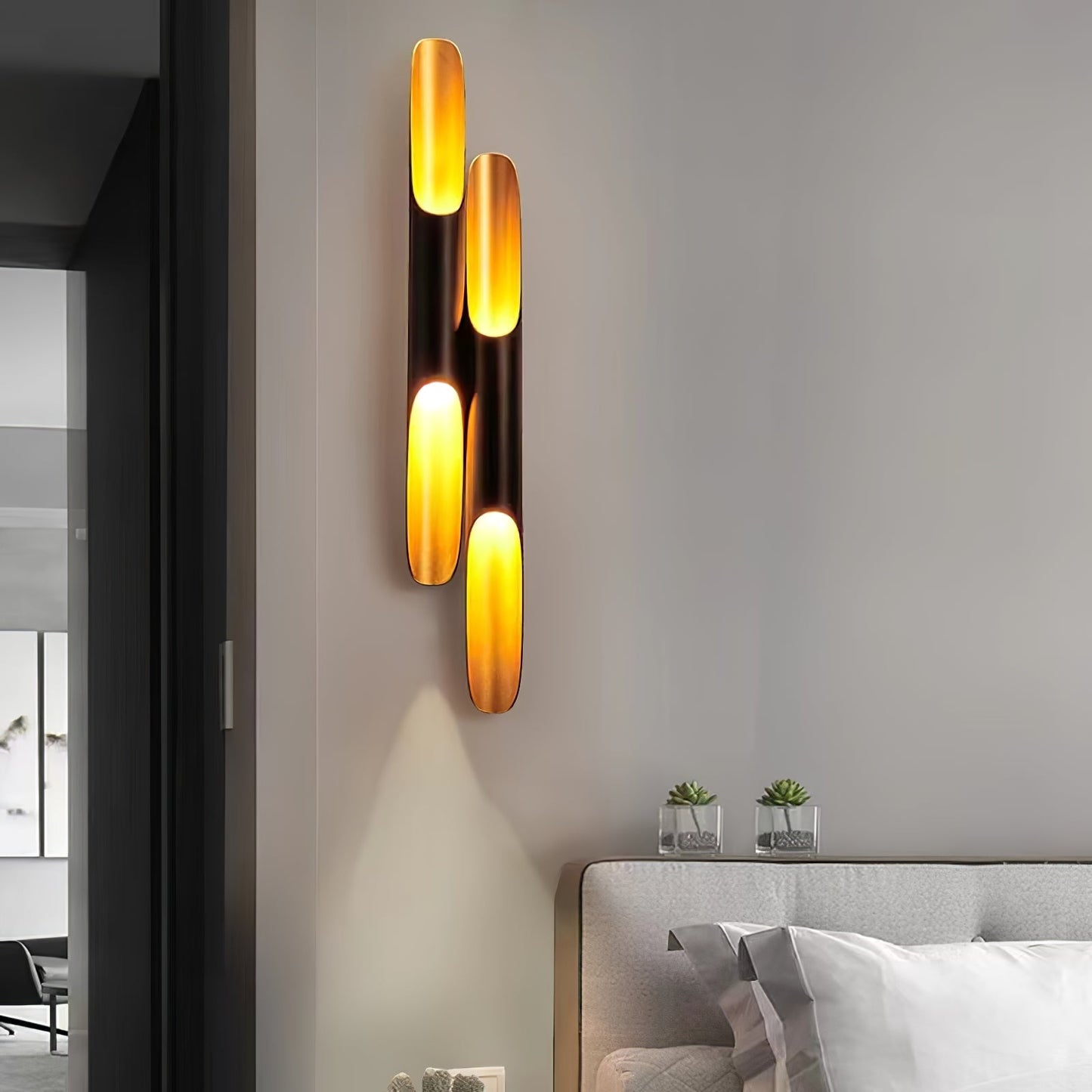 Postmodern Wall Lamp