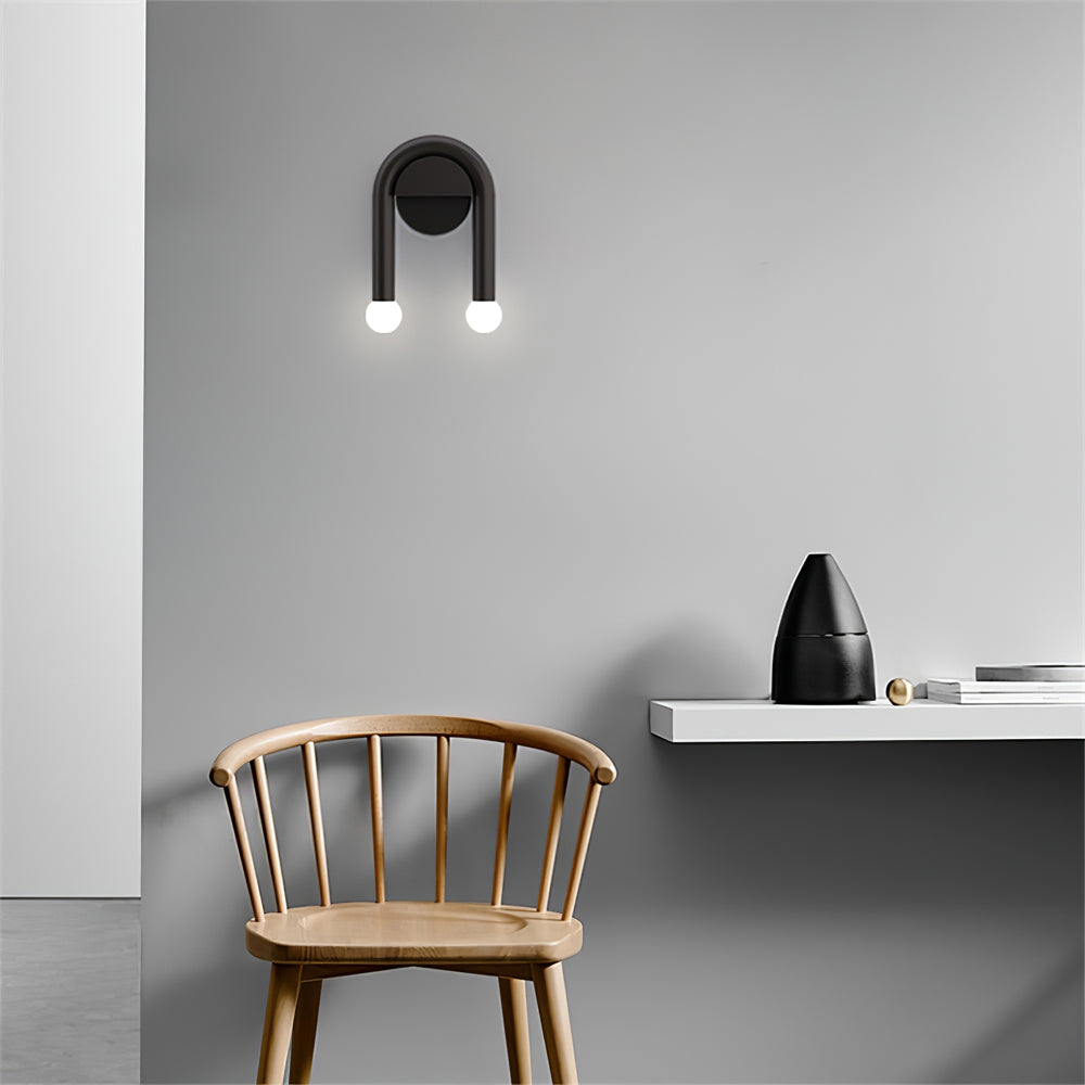 U-vormige wandlamp