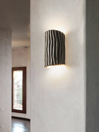 Wandlamp van hars